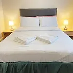 Balin Helmshore Hotel