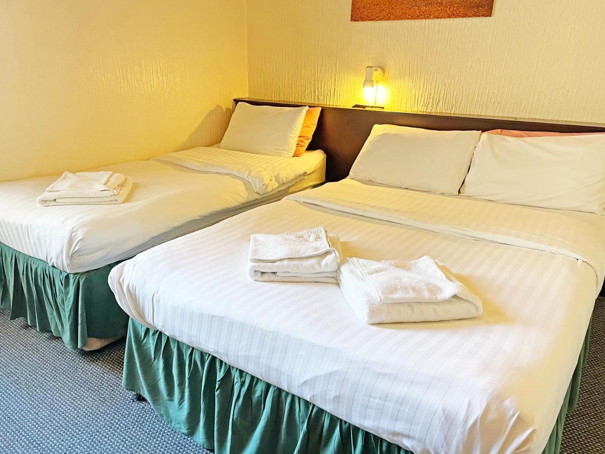 Balin Helmshore Hotel
